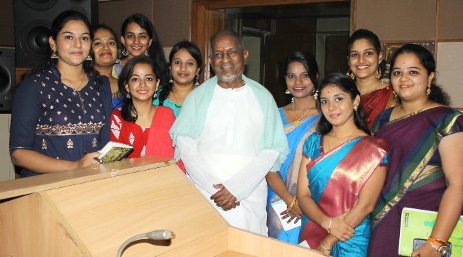 கல்லூரி மாணவிகள் 9 பேரைத் தன் இசையில் பாட வைக்கும் இளையராஜா!