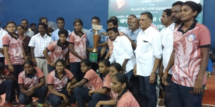 கபடியில் ரூ.12 லட்சம் அள்ளிச் சென்ற ‘கென்னடி கிளப்’ வீரர்கள்!