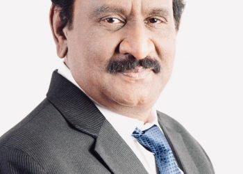 இயக்குனர் நவீன் என்னிடம் பணம் வாங்கிக்கொண்டு நான் ஏமாற்றுவதாக கூறுகிறார் – தயாரிப்பாளர் சொர்ணா சேதுராமன்
