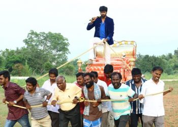பணச்செல்லாமையின் போது நடந்த உண்மைச்சம்பவங்களை சொல்லும் “ மோசடி “