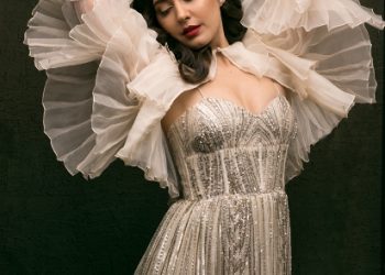 Actress Raashi Khanna Latest photoshoot picture