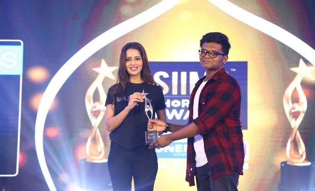 சைமா குறும்பட போட்டியில் விருது பெற்ற இளம் இசையமைப்பாளர் ஜாட்ரிக்ஸ்