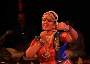 சென்னை கிருஷ்ணா கான சபாவில் செல்வி அக்ஷயா ராஜேஸ்வரியின் பரதநாட்டிய அரங்கேற்றம் !!