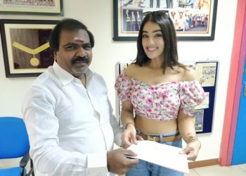 T.D ராஜா தயாரிப்பில் ஆனந்த கிருஷ்ணன் இயக்கம் புதிய படத்தில் விஜய் ஆண்டனிக்கு ஜோடியாக நடிக்கும் ‘ காவ்யா தாபர்’!!