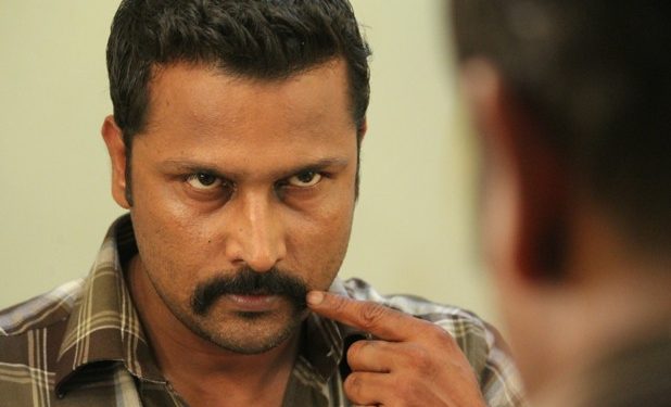 கடாரம் கொண்டான் படத்தின் மூலம் தமிழ் சினிமாவில் வரவேற்பு பெற்ற “விகாஸ் ஸ்ரீவஸ்தவ்”