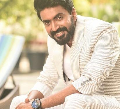 மலையாளத்தில் மெயின் வில்லனாக சர்ப்ரைஸ் கொடுத்த பிரஜின் 