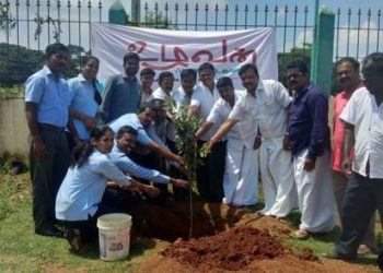 விவசாயிகளின் மனம் கவர்ந்த கார்த்தியின் உழவன் ஃபவுண்டேஷன்!
