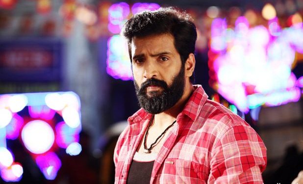 சந்தானம் நடிக்கும் டிக்கிலோனா படத்தில் யுவன்சங்கர் ராஜா ஹர்பஜன் சிங்