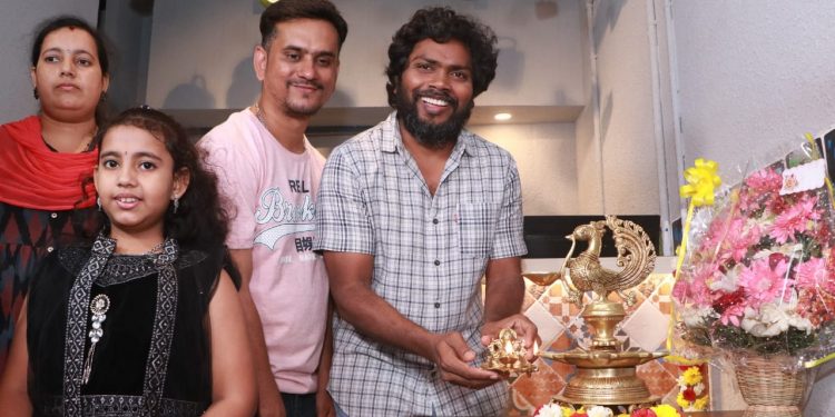 *’கலையும் காபியும்’ – கல்லூரி நண்பனின் புது முயற்சிக்கு ஊக்கமளிக்கும் பா. இரஞ்சித்!*