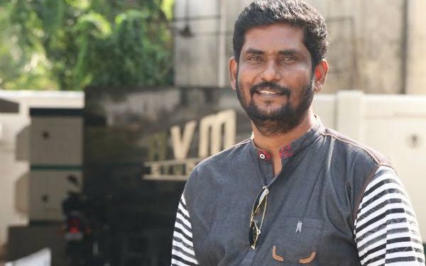 மற்றவர்கள் தன் படம் பற்றி ஒளித்துவைக்கும் செய்திகளைக் கூட நான் ஒளித்து வைப்பதில்லை. 