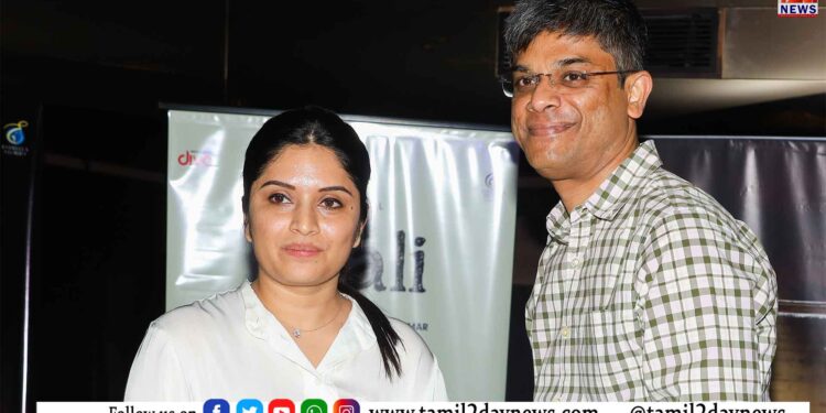 ரசனை உள்ள தயாரிப்பாளர் : ‘அயலி’ தொடரின் தயாரிப்பாளருக்கு குவியும் பாராட்டுகள்!